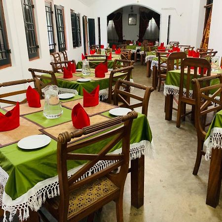 Randiyaepiliyagoda Resort Avissawella Extérieur photo
