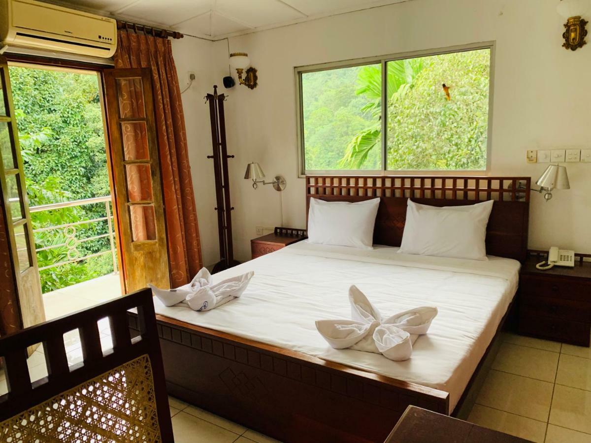 Randiyaepiliyagoda Resort Avissawella Extérieur photo